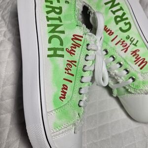 Grinch Inspired Women's canvas Shoes size 7